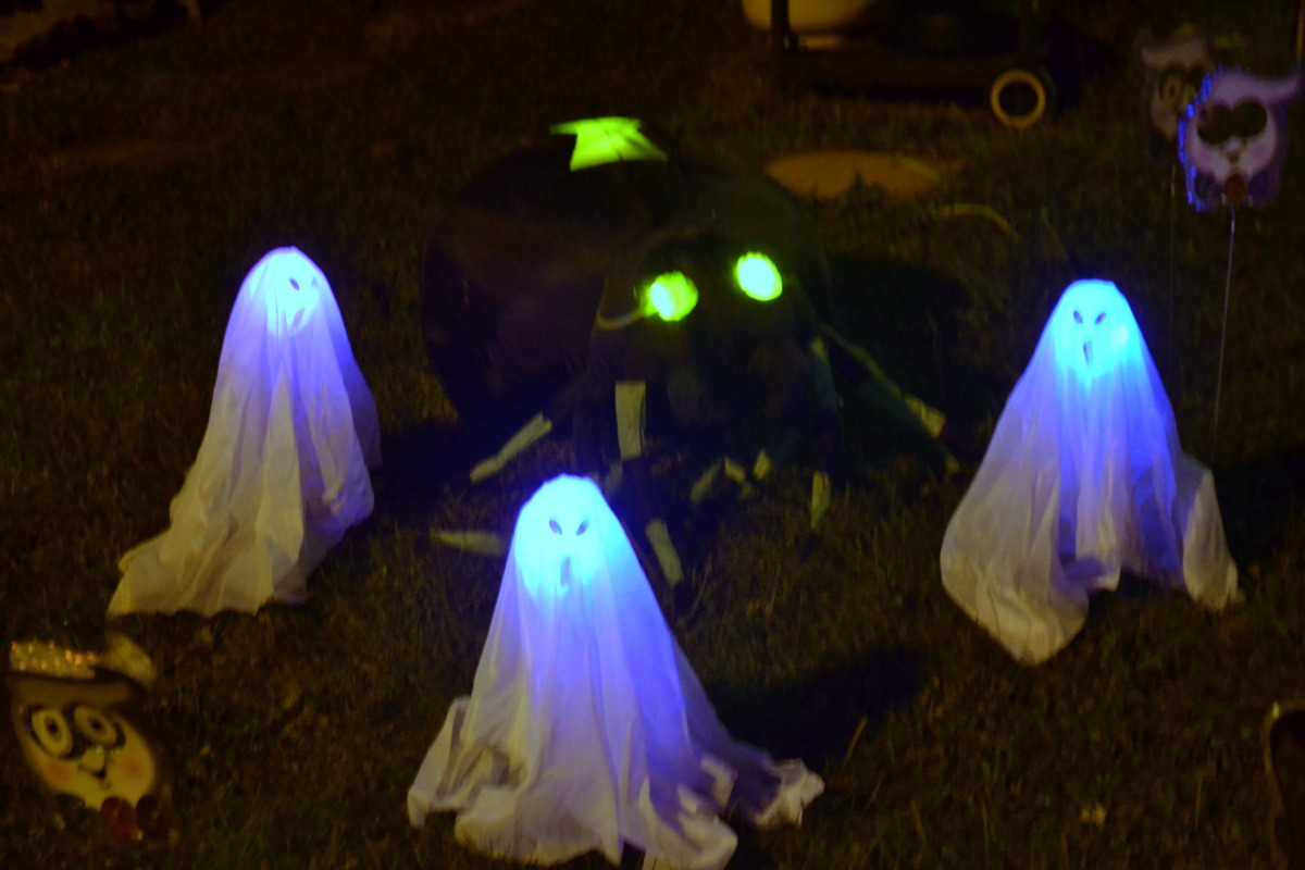 Rakuten.com Shopping Ghostly Group #Halloween | Optimistic Mommy