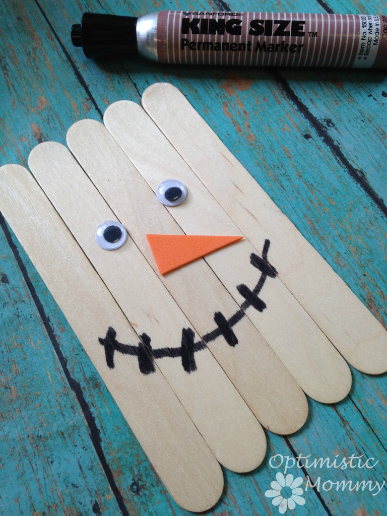 Fun Fall Craft: Craft Stick Scarecrow | Optimistic Mommy