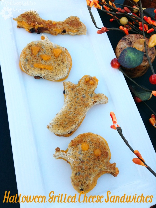Halloween Grilled Cheese Sandwiches with Sun-Dried Tomatoes | Optimistic Mommy