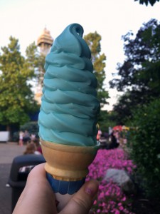 Kings Island Blue Ice Cream -01