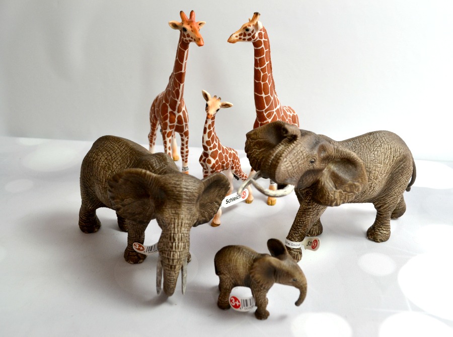 GIRAFFE FAMILY by Schleich/ toy/ giraffes/ 14389/14320/14321/ RETIRED 