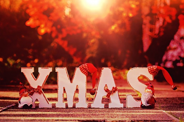 christmas-xmas-festival-advent-lettering