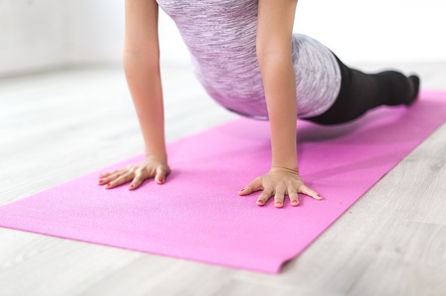 Some Tips for Choosing a Good and Comfortable Yoga Mat
