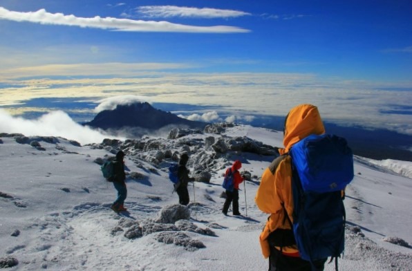 kilimanjaro mount climbing climb safari tanzania know need complete guide simple everything cost facts much does