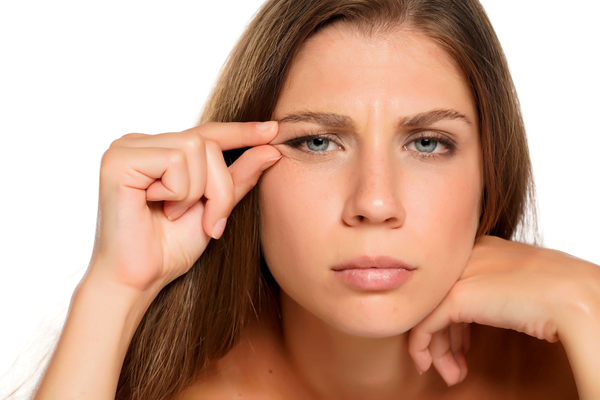 8 Ways To Combat Signs Of Aging Around Your Eyes