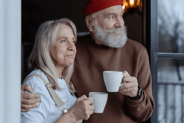 Strengthening Relationships For Older Couples: Revisiting Memories