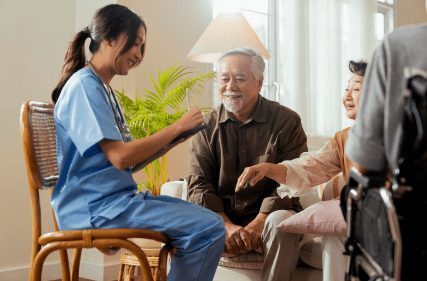 Early Warning Signs Your Aging Parent Needs a Home Caregiver